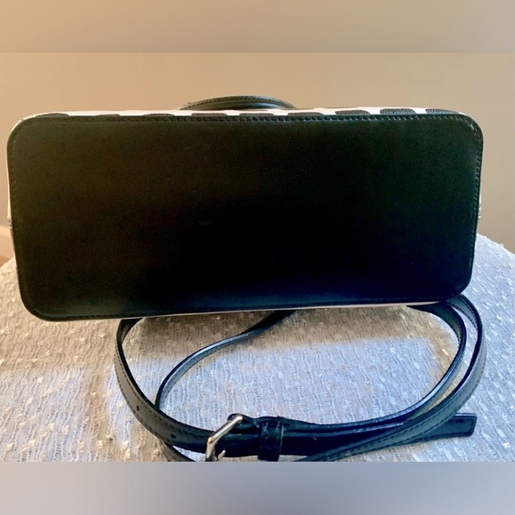 Kate Spade black, pink, beige  and white graphics plaid style pattern - Picture 5 of 6